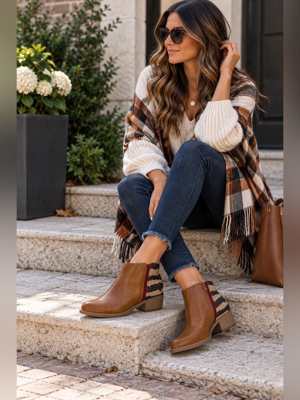 dolce vita cognac back print booties size 5.5